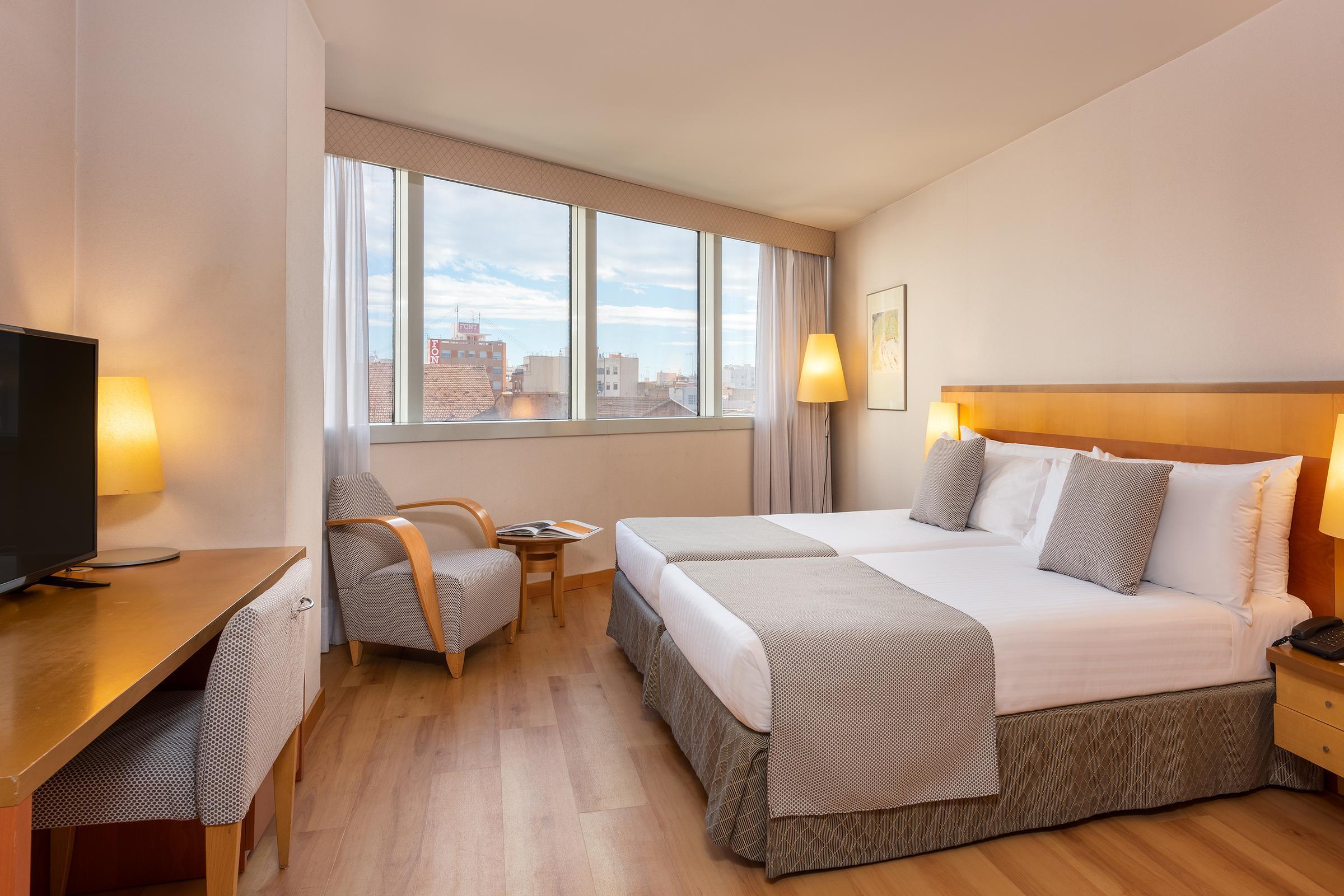 Hotel Castellon Center Affiliated By Melia Castellon de la Plana Exterior photo